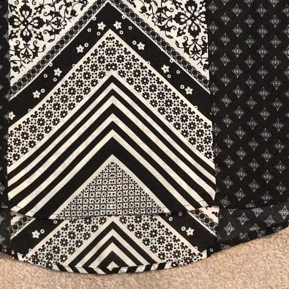 Pull over dress or coverup - Picture 4 of 7